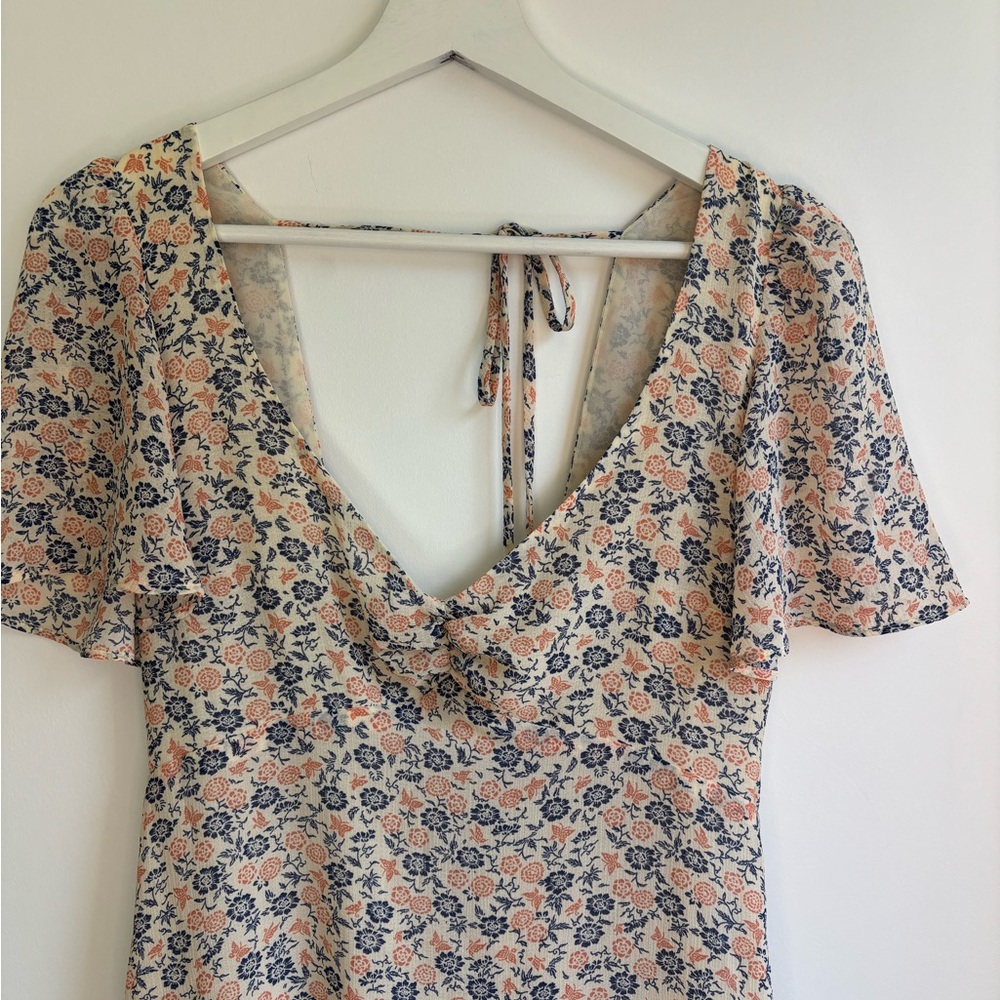UO Spring Shower Chiffon Tie-Back Mini Dress - Picture 4 of 10
